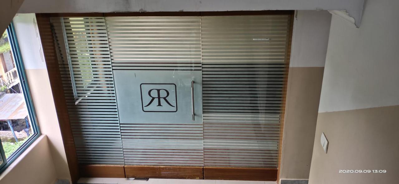 Hotel Royal Residency Siliguri Bagian luar foto