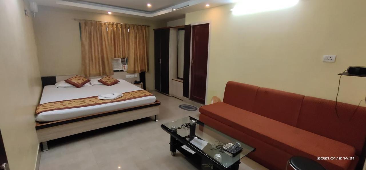 Hotel Royal Residency Siliguri Bagian luar foto