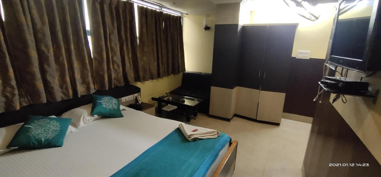 Hotel Royal Residency Siliguri Bagian luar foto