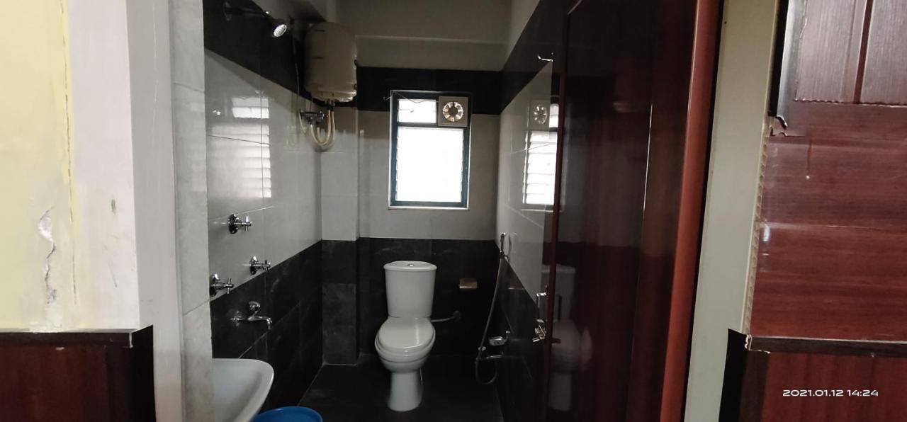 Hotel Royal Residency Siliguri Bagian luar foto