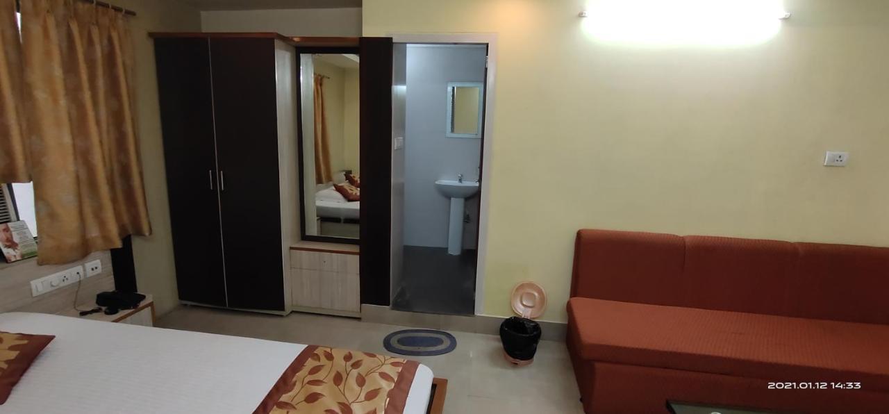 Hotel Royal Residency Siliguri Bagian luar foto