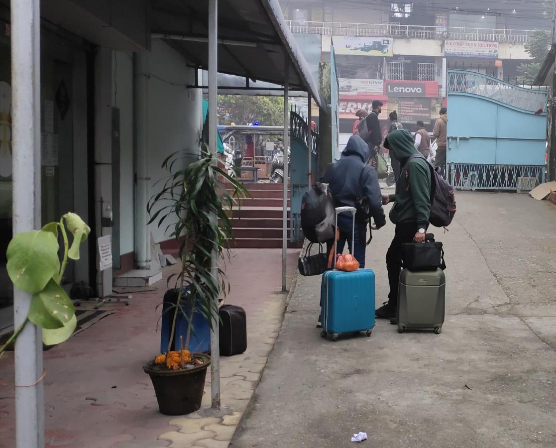Hotel Royal Residency Siliguri Bagian luar foto