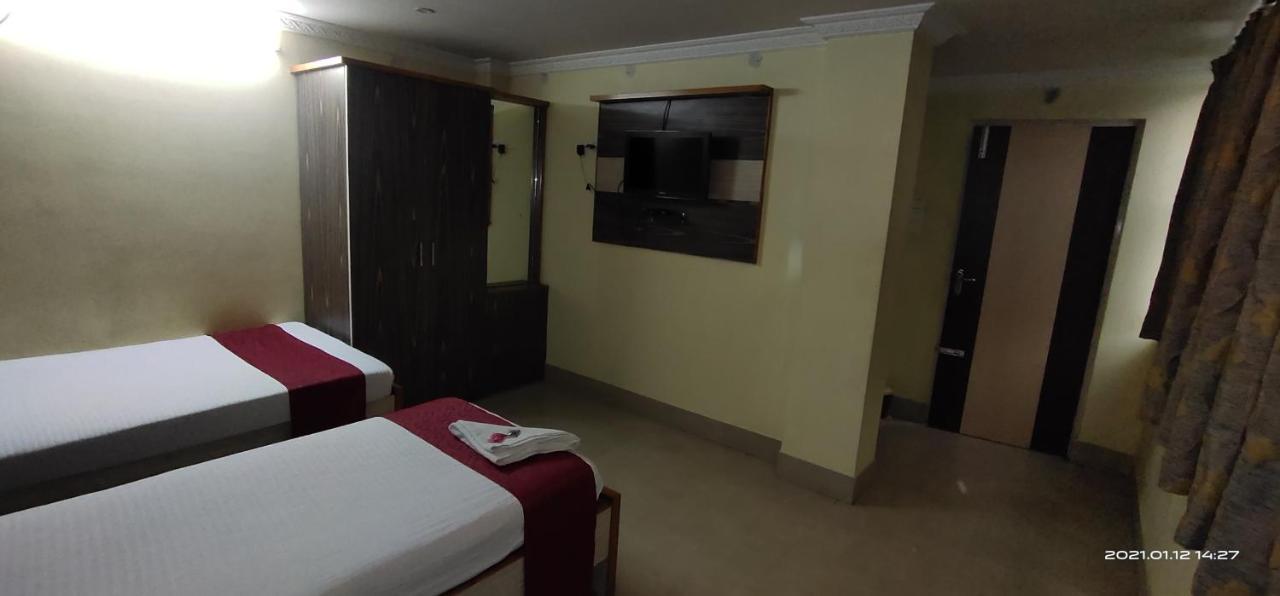 Hotel Royal Residency Siliguri Bagian luar foto
