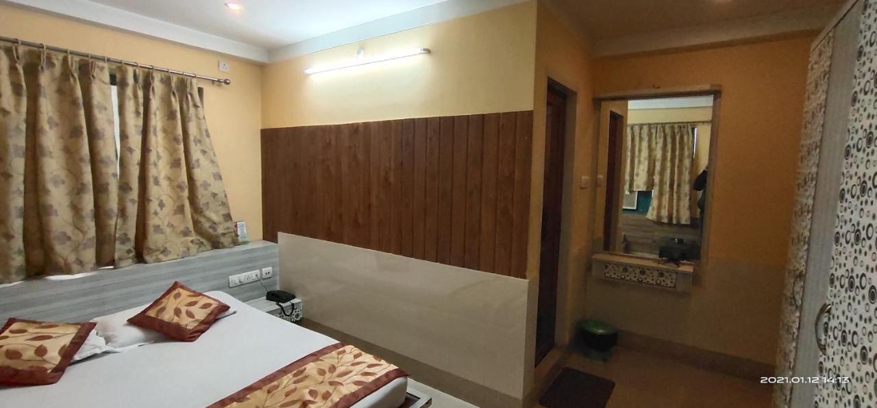 Hotel Royal Residency Siliguri Bagian luar foto